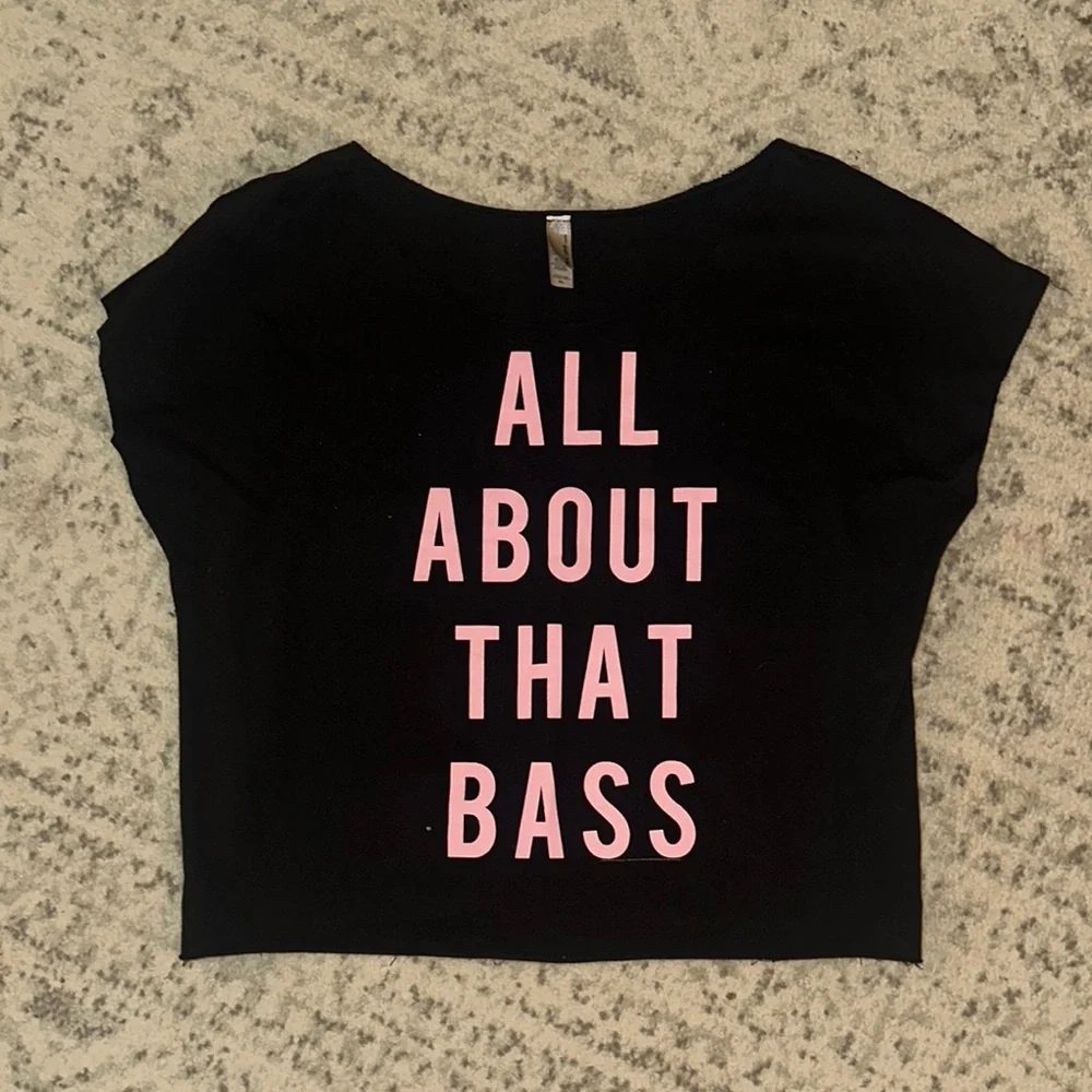 Like New Meghan Trainor Concert Sweatshirt Crop Top - Picture 1 of 2